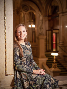 Maria Großbauer, Organisatorin des Wiener Opernballs | © Wiener Staatsoper / Ashley Taylor